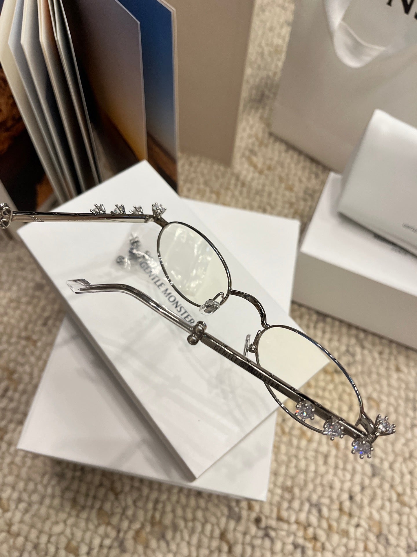 Inspired Gentle Monster × D’heygere Pierced 02 – Oval Metal Sunglasses (1:1 Mirror Quality)