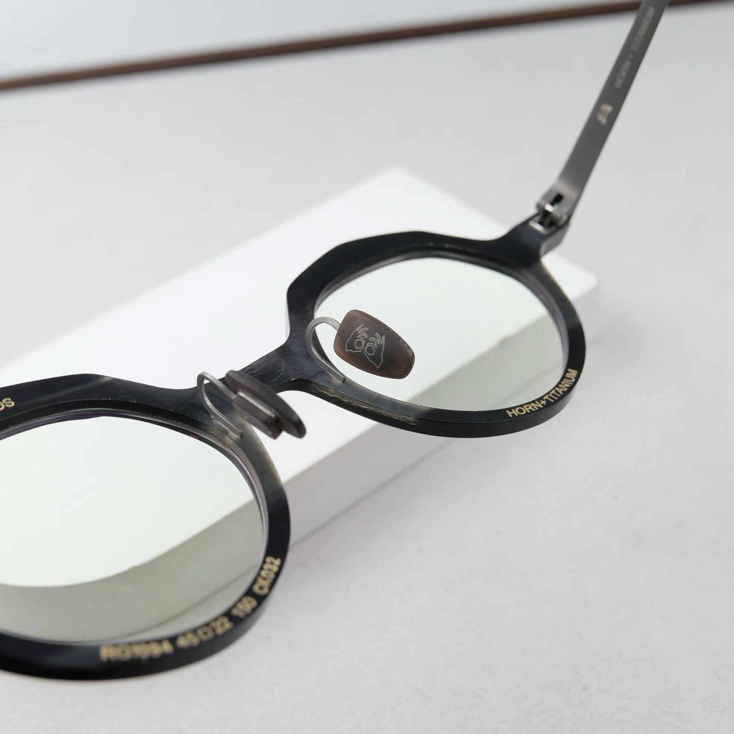 Inspired Rigards RG1094 – Octagonal Round Titanium Eyeglasses (1:1 Mirror Quality)