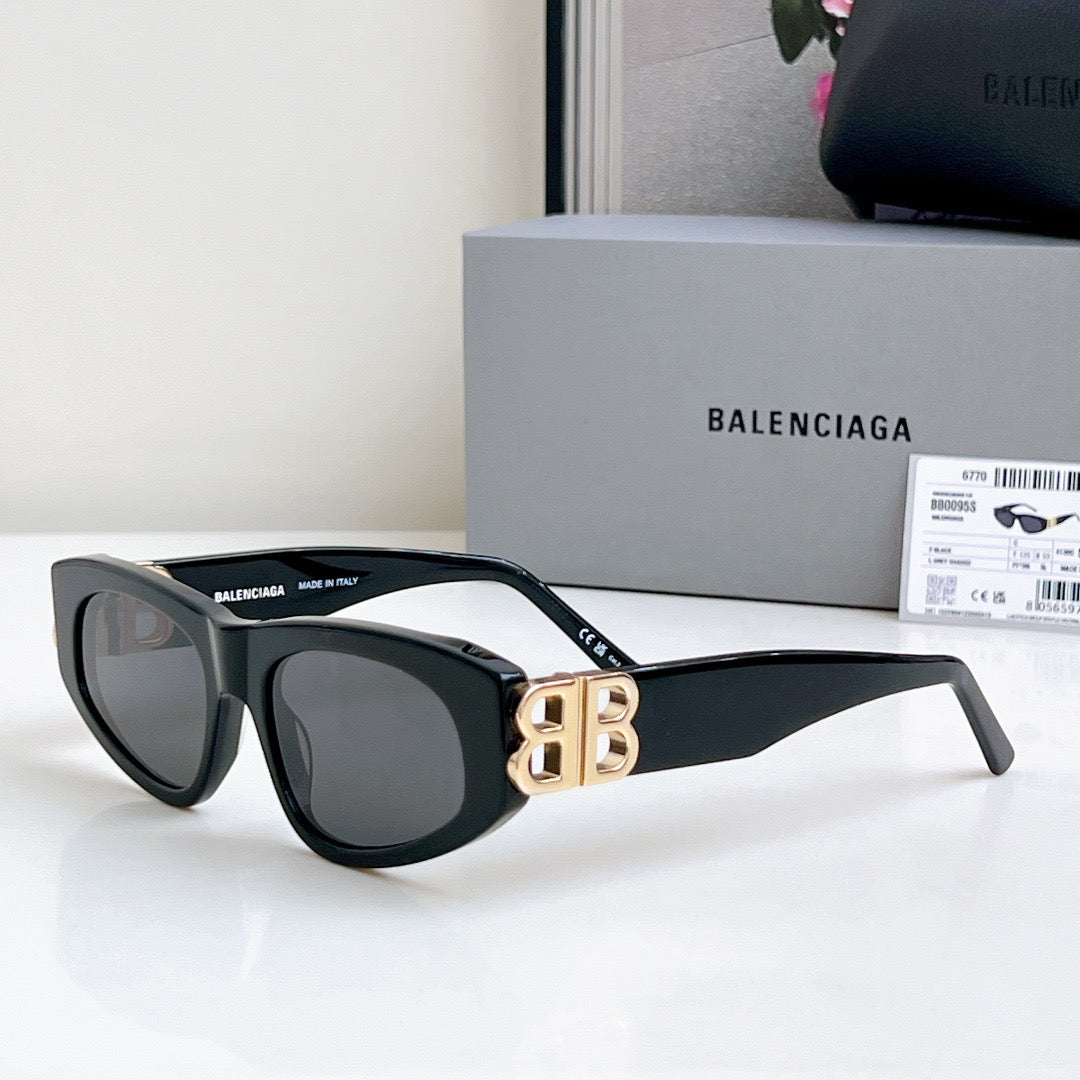 Inspired Balenciaga BB0095 – Black Rectangle Sunglasses with Gold Logo (1:1 Mirror Quality)