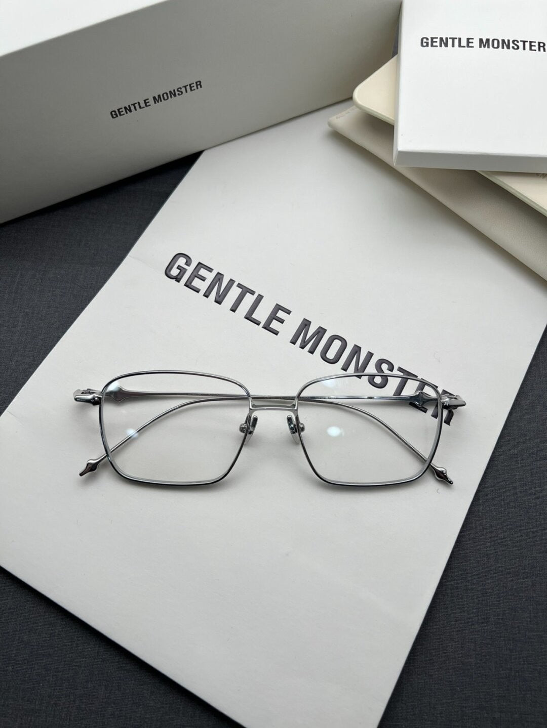 Gentle Monster Aba 02 – Titanium Optical Eyeglasses (1:1 Mirror Quality)