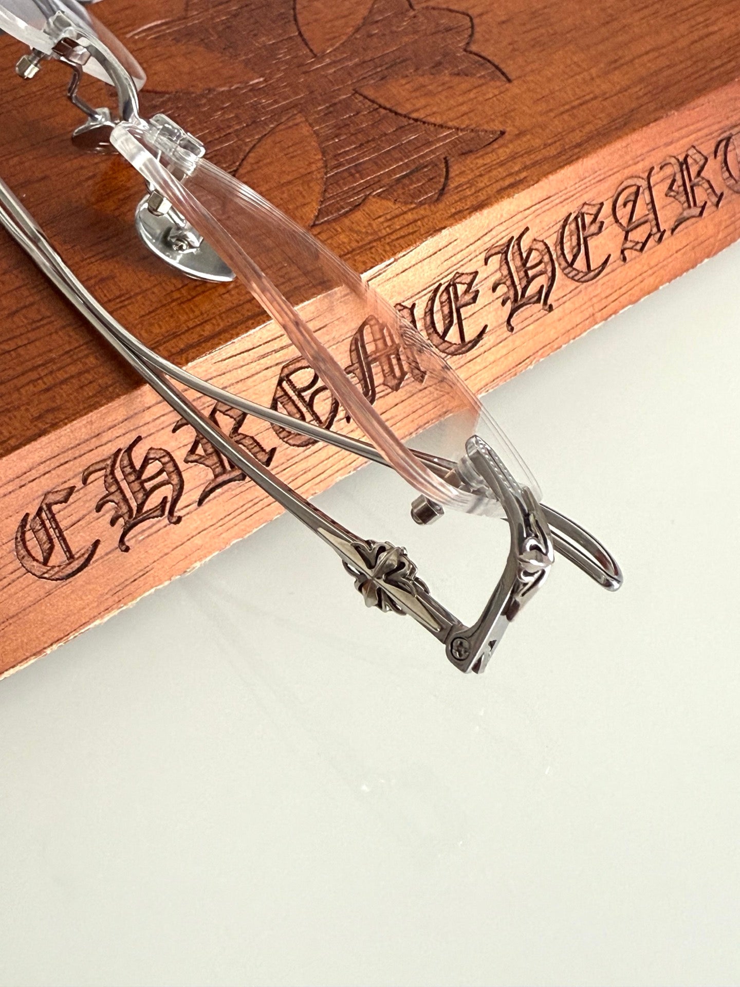 Inspired Chrome Hearts SINNERGASM – Rimless Luxury Eyeglasses (1:1 Mirror Quality)