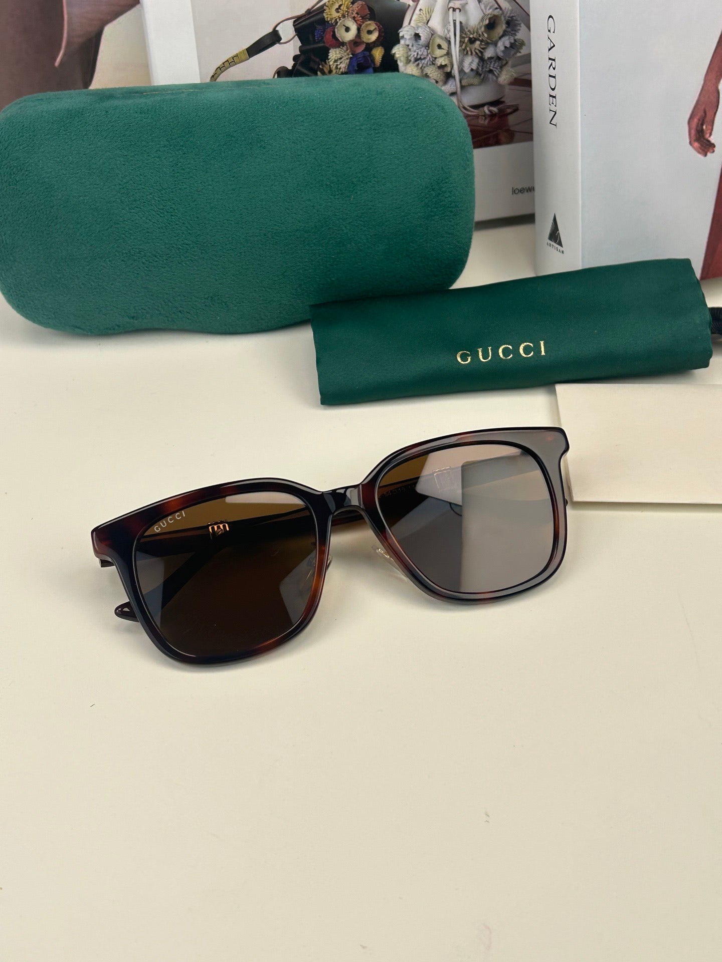 Inspired Gucci GG1498SK – Retro Square Sunglasses with Stripe Temples