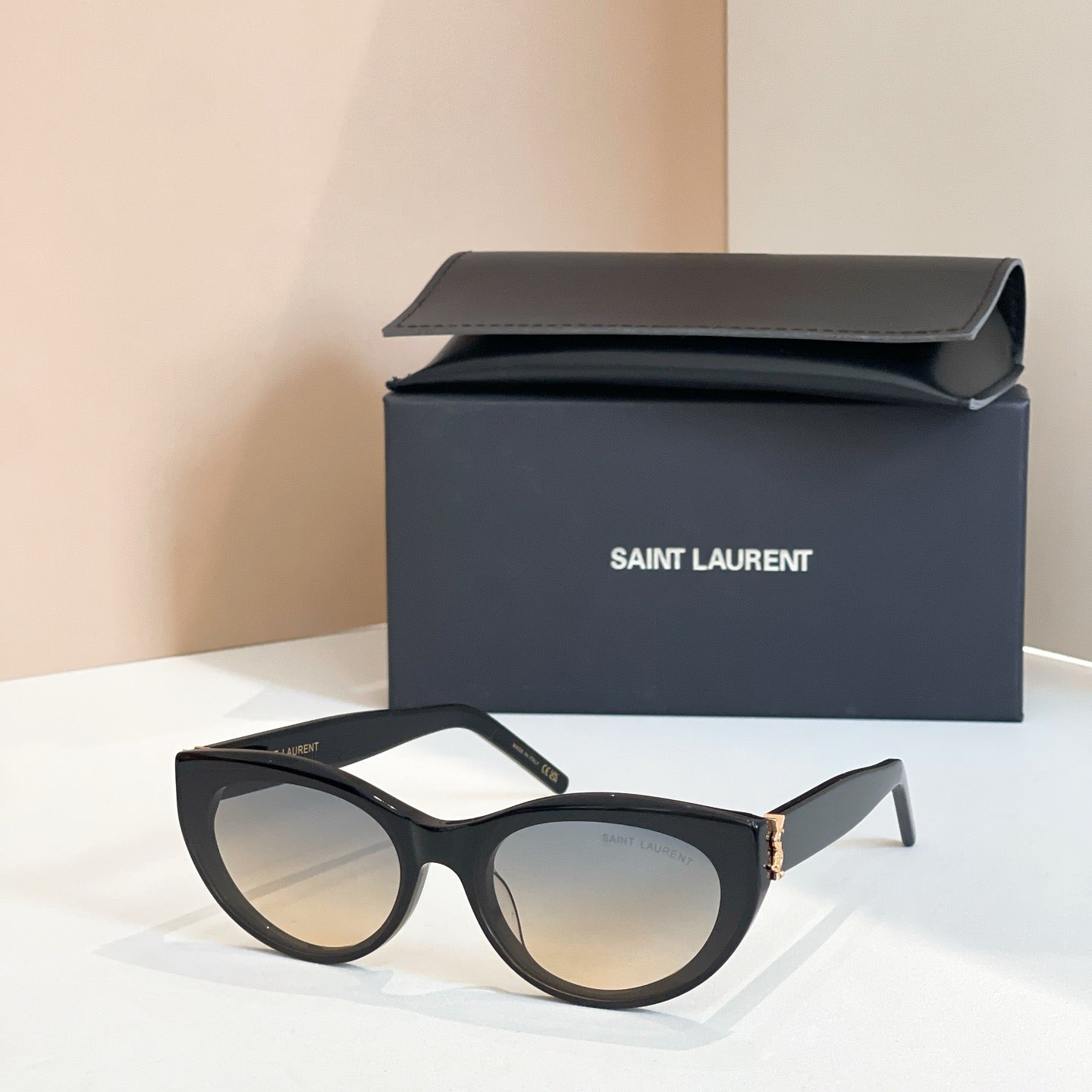 Inspired Saint Laurent SL M250 – Oversized Cat-Eye Sunglasses (1:1 Mirror Quality)