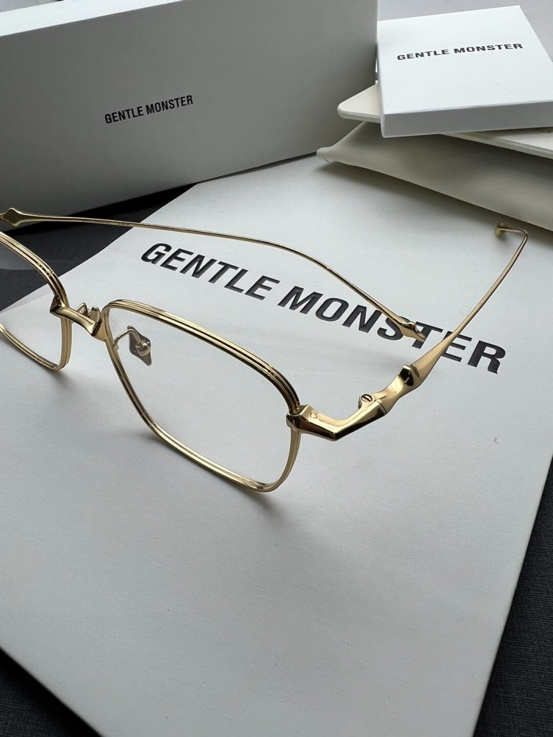 Gentle Monster Aba 02 – Titanium Optical Eyeglasses (1:1 Mirror Quality)