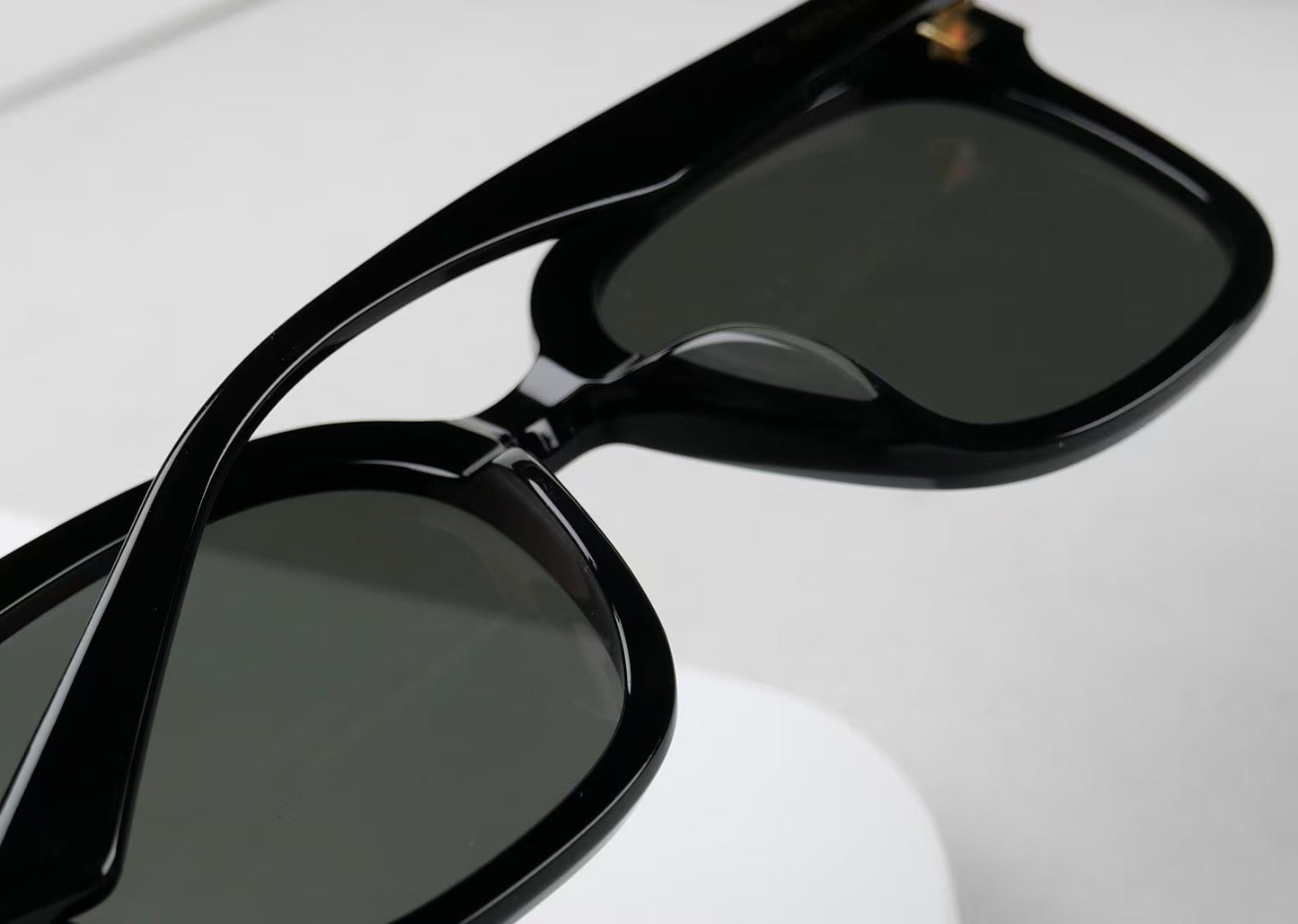 Inspired Gentle Monster Rick 01 – Bold Square Sunglasses (1:1 Mirror Quality)