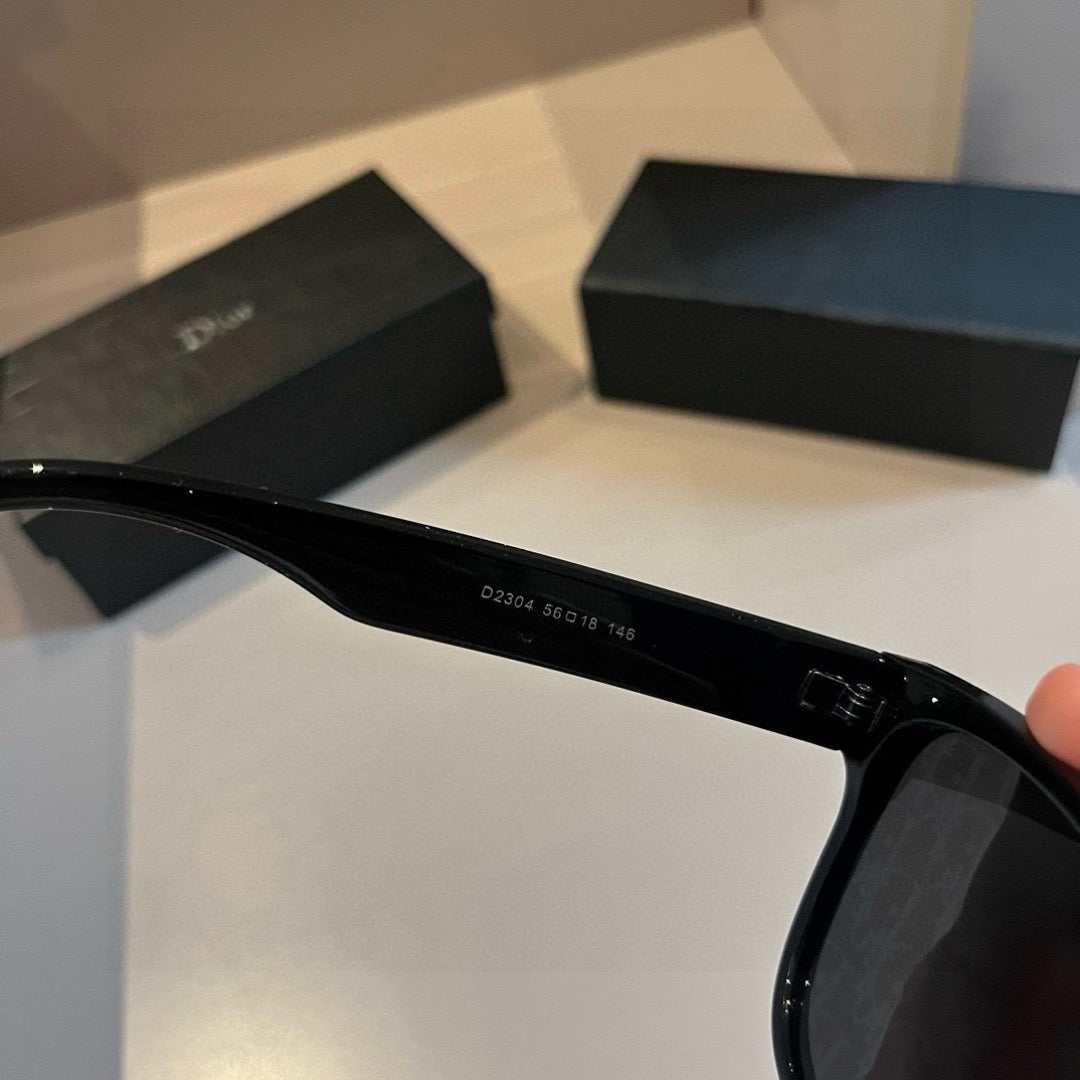 Inspired Dior D2304 – Oversized Monogram Square Sunglasses (1:1 Mirror Quality)