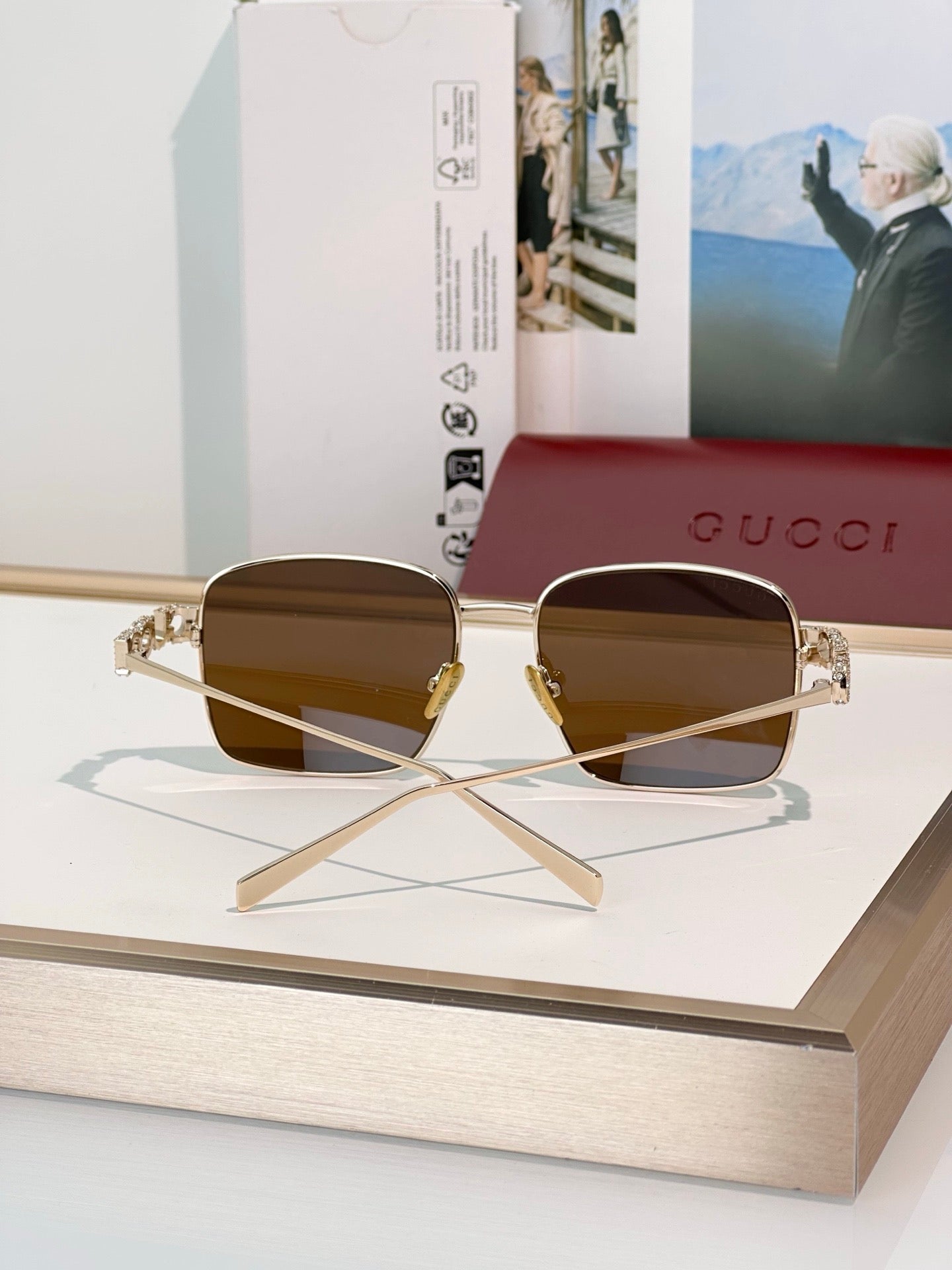 Inspired Gucci GG1937S – Crystal Logo Square Sunglasses (1:1 Mirror Quality)