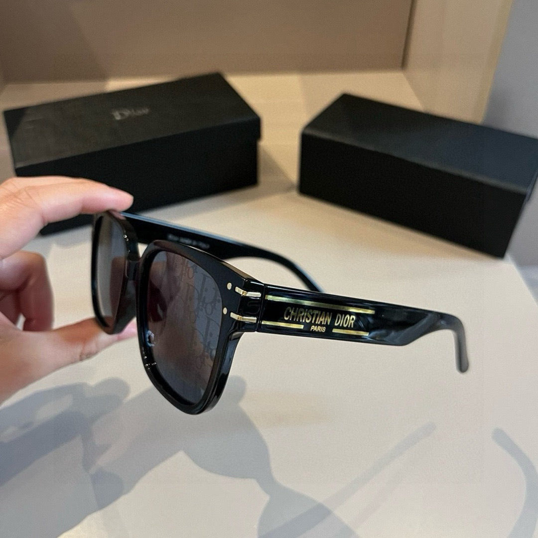 Inspired Dior D2304 – Oversized Monogram Square Sunglasses (1:1 Mirror Quality)
