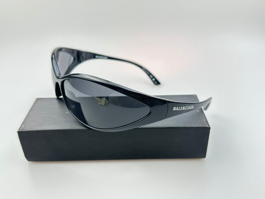 Inspired Balenciaga BB0285S – Sport Shield Sunglasses (1:1 Mirror Quality)