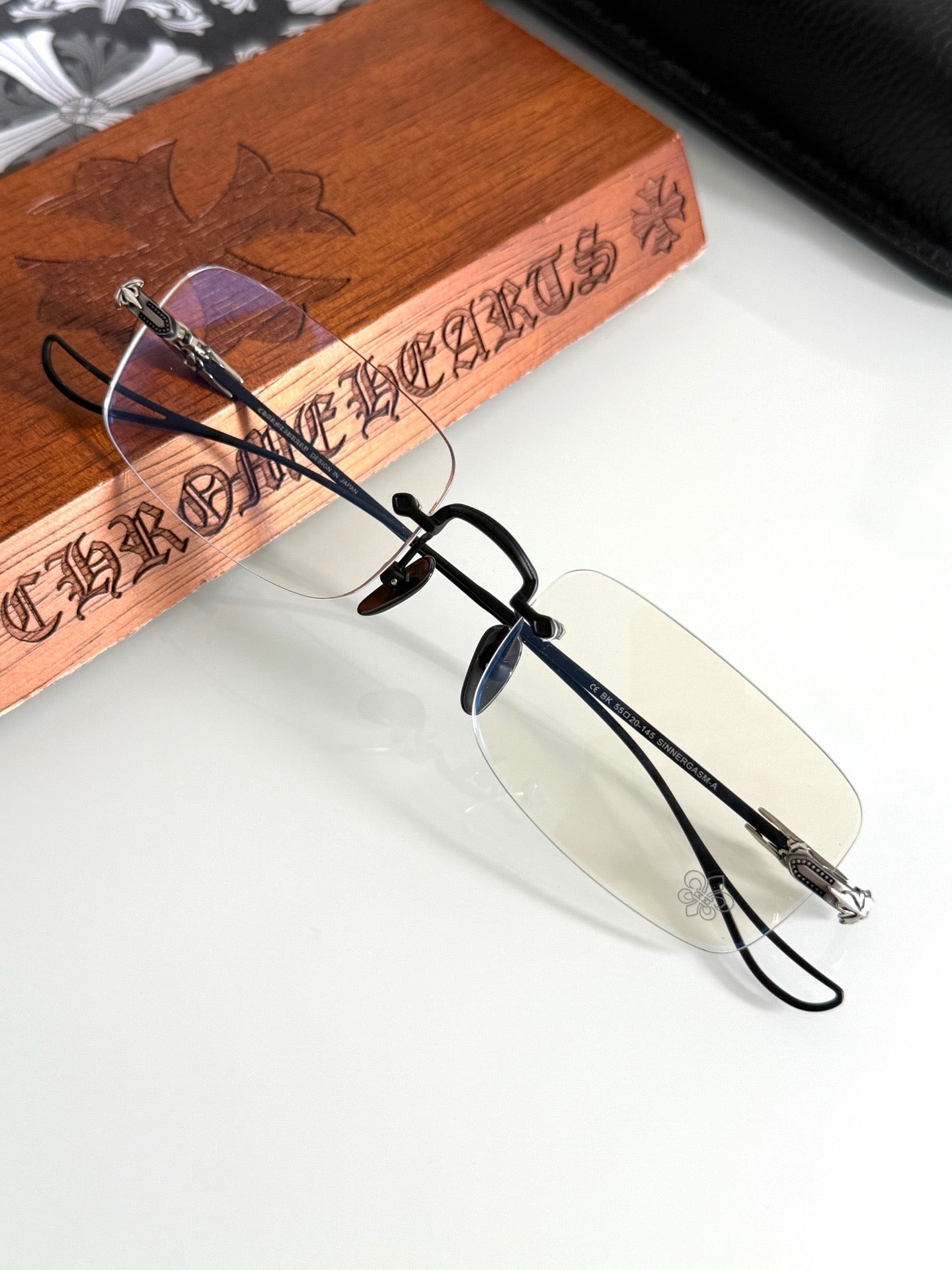 Inspired Chrome Hearts SINNERGASM – Rimless Luxury Eyeglasses (1:1 Mirror Quality)