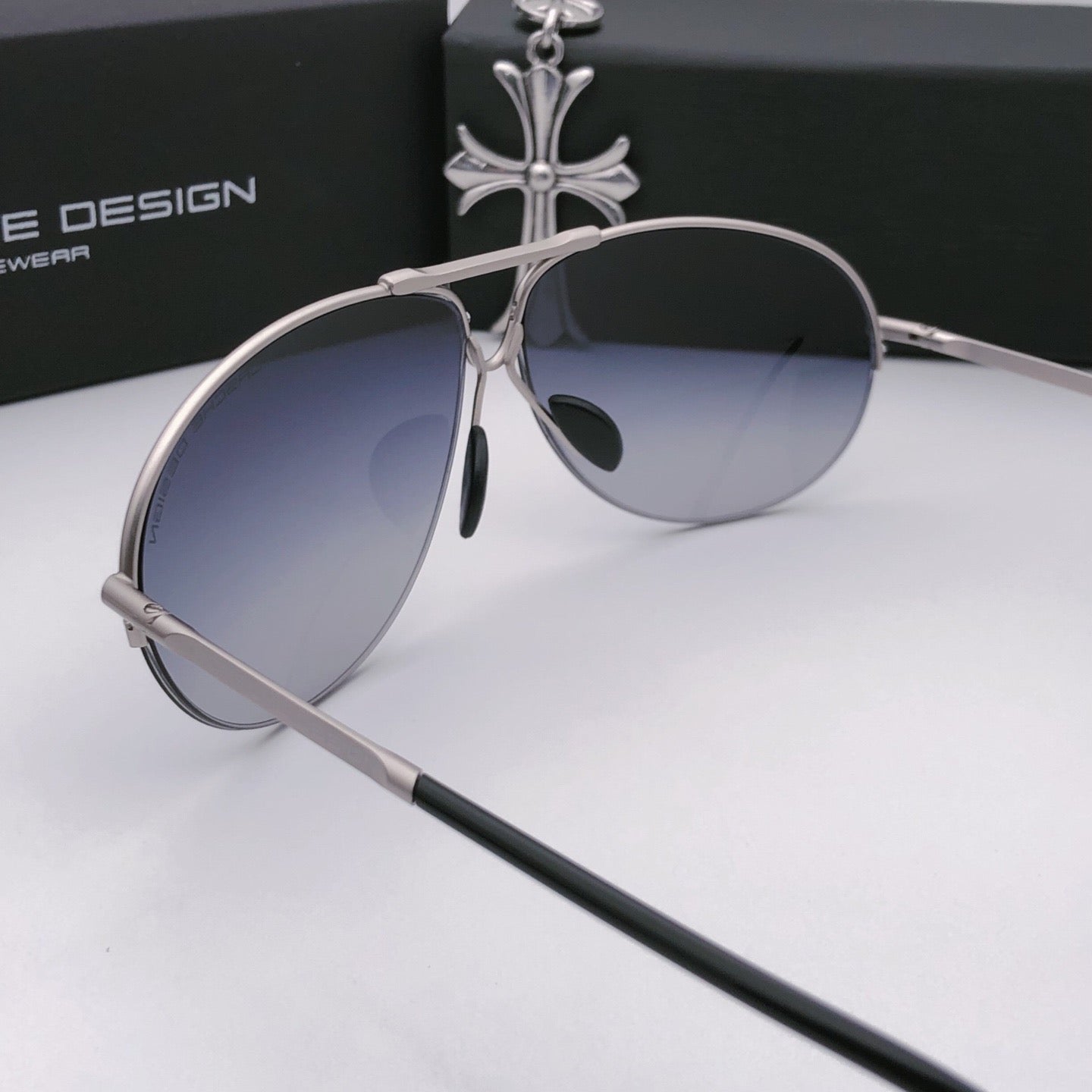 Inspired Porsche Design P’8442 – Gradient Aviator Sunglasses (1:1 Mirror Quality)