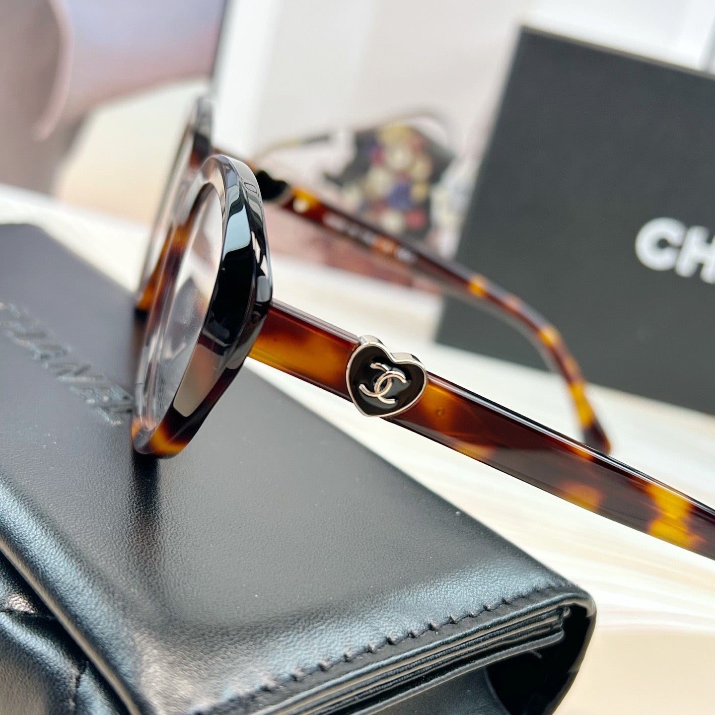 Inspired Chanel CH3466 – Cat-Eye Eyeglasses with Heart Temples (1:1 Mirror Quality)