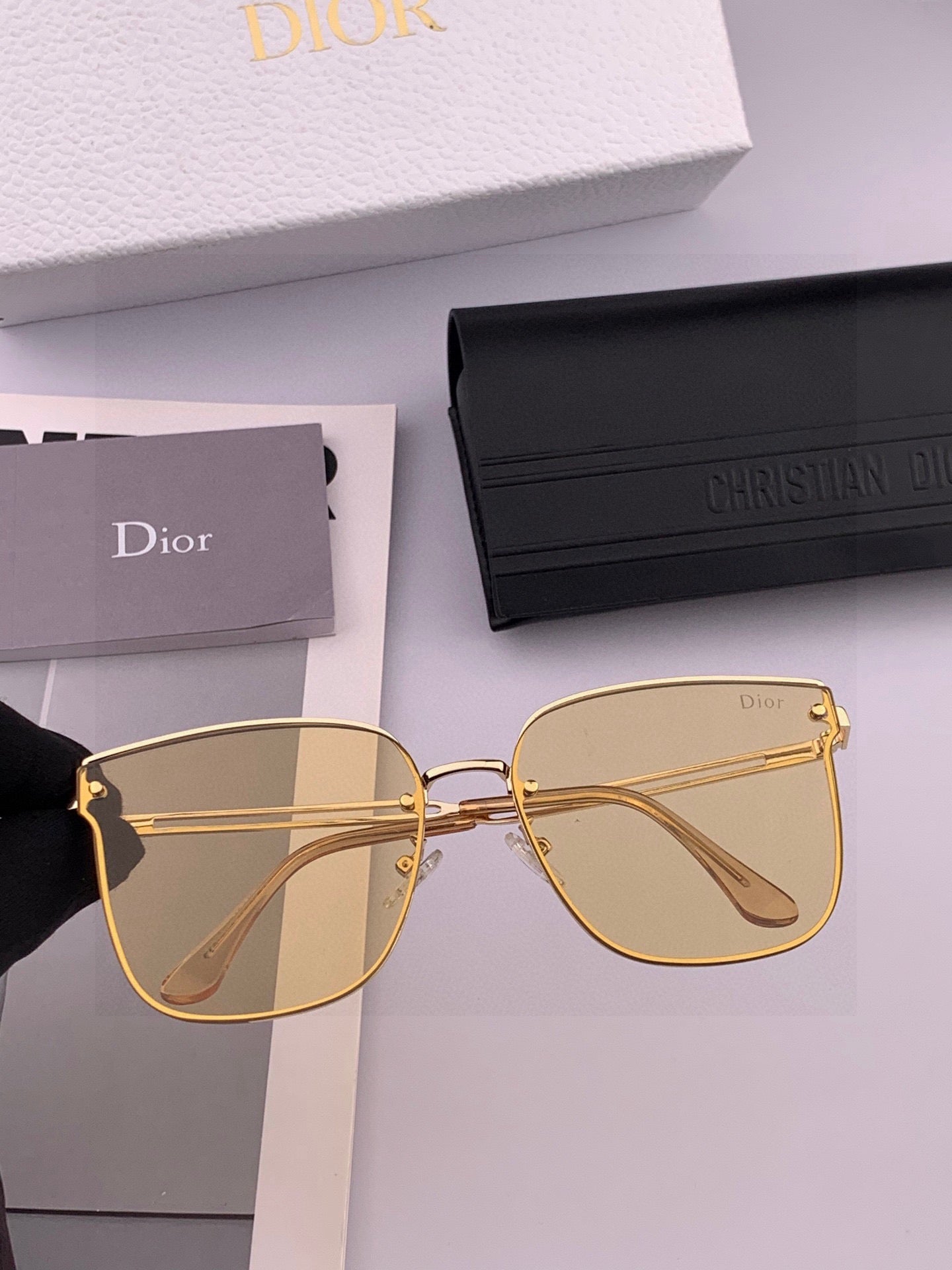 Inspired Dior CD1150 – Classic Square Polarized Sunglasses (1:1 Mirror Quality)