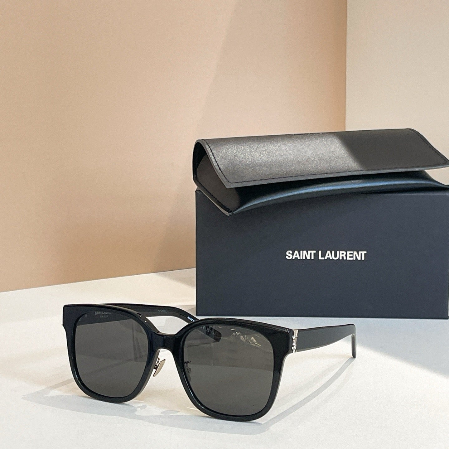 Inspired Saint Laurent SL M105/F – Oversized Square Sunglasses (1:1 Mirror Quality)