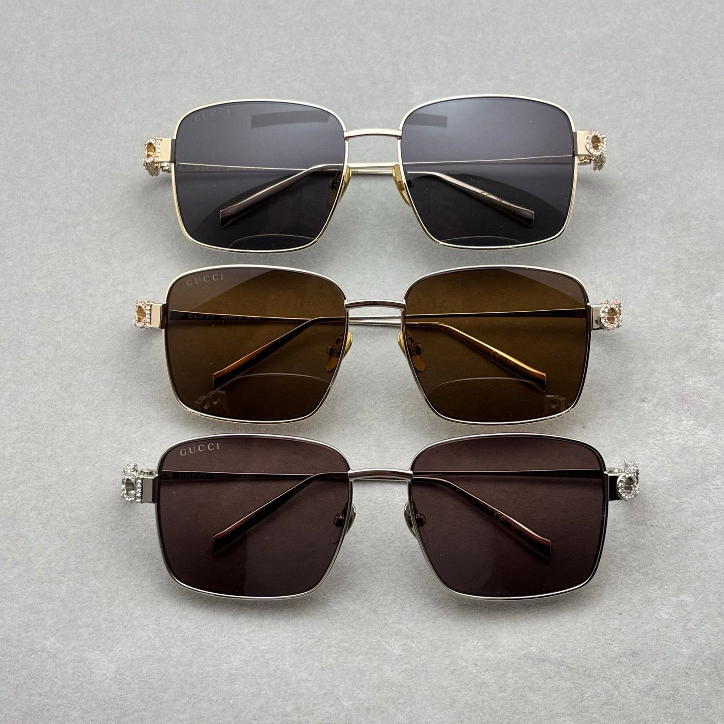 Inspired Gucci GG1937S – Crystal Logo Square Sunglasses (1:1 Mirror Quality)