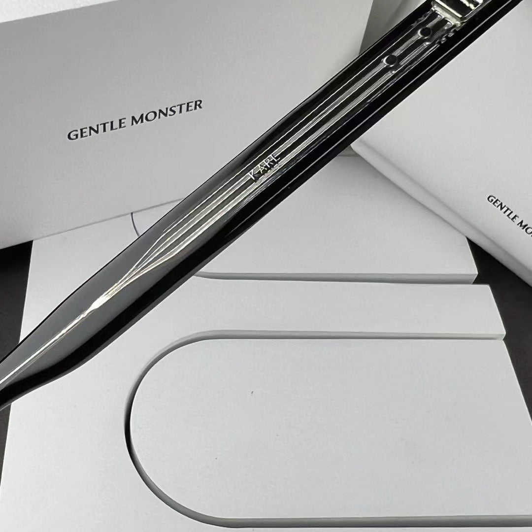 Gentle Monster Karl – Classic Square Optical Eyeglasses (1:1 Mirror Quality)