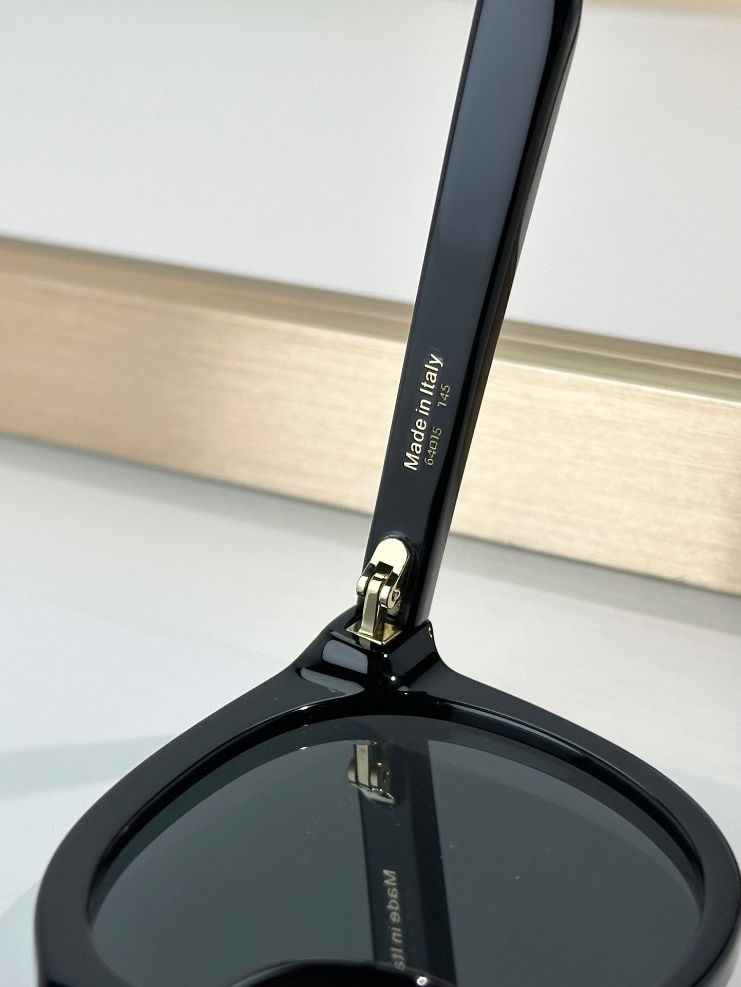 Z2130U Sunglasses - Inspired by Louis Vuitton style (1:1 Mirror Quality)
