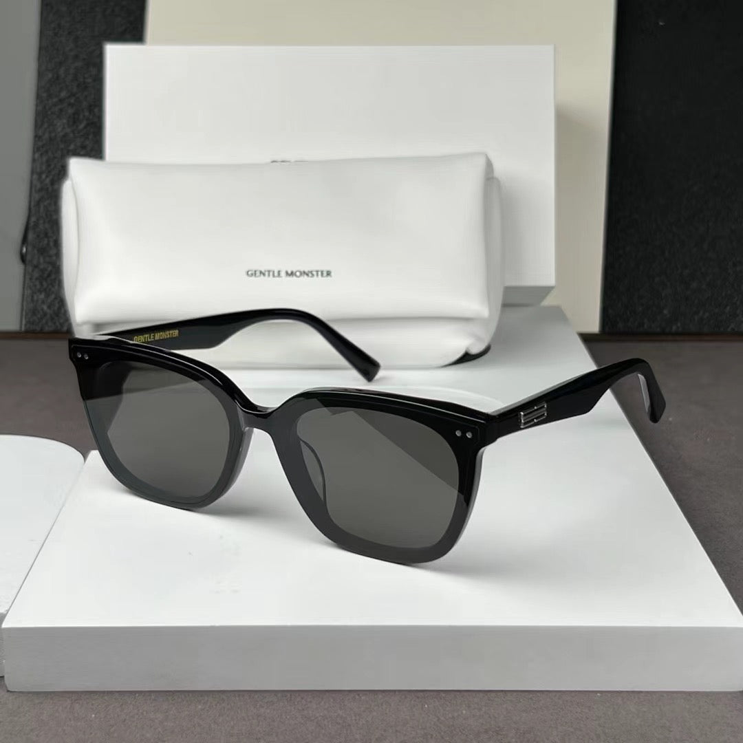 Gentle Monster New Her – Oversized Square Sunglasses (1:1 Mirror Quality)
