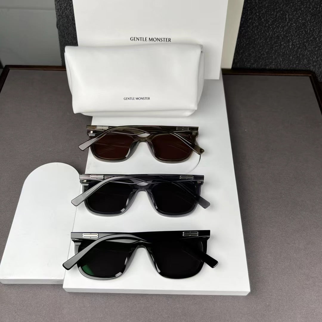 Gentle Monster New Her – Oversized Square Sunglasses (1:1 Mirror Quality)