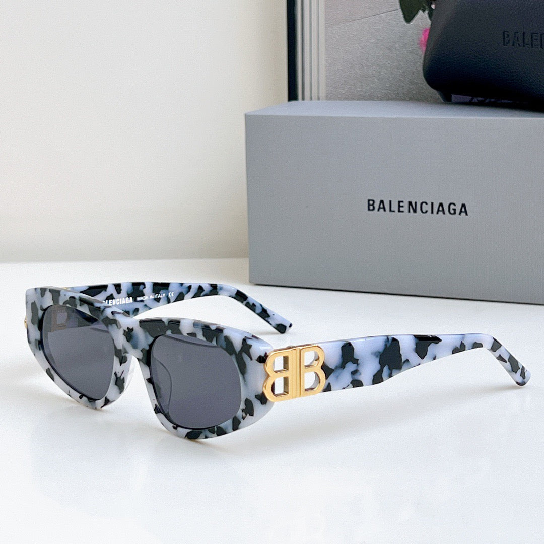 Inspired Balenciaga BB0095 – Camouflage Rectangle Sunglasses with Gold Logo (1:1 Mirror Quality)