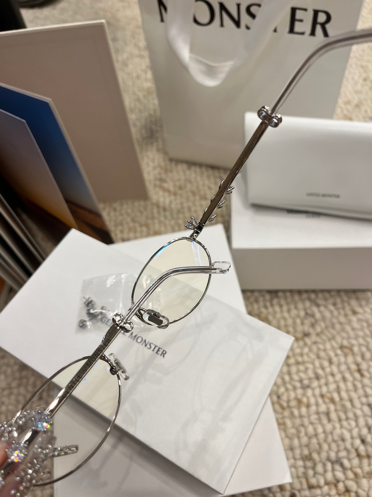 Inspired Gentle Monster × D’heygere Pierced 02 – Oval Metal Sunglasses (1:1 Mirror Quality)