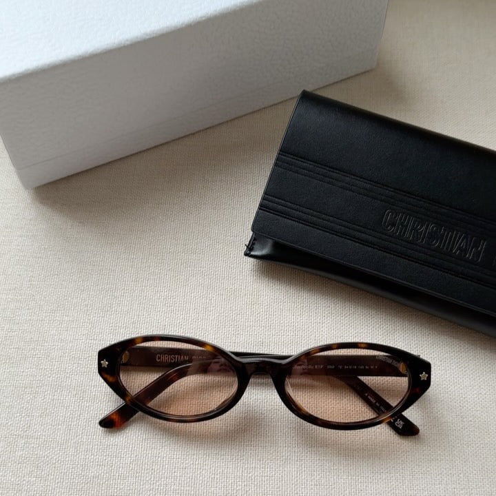 Inspired DiorPacific R1F – Oval Slim Sunglasses (1:1 Mirror Quality)