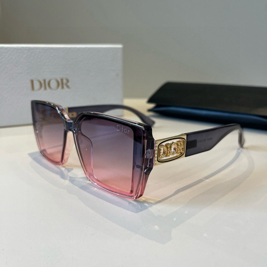 Inspired Dior 58044 – Gradient Square Luxury Sunglasses (1:1 Mirror Quality)