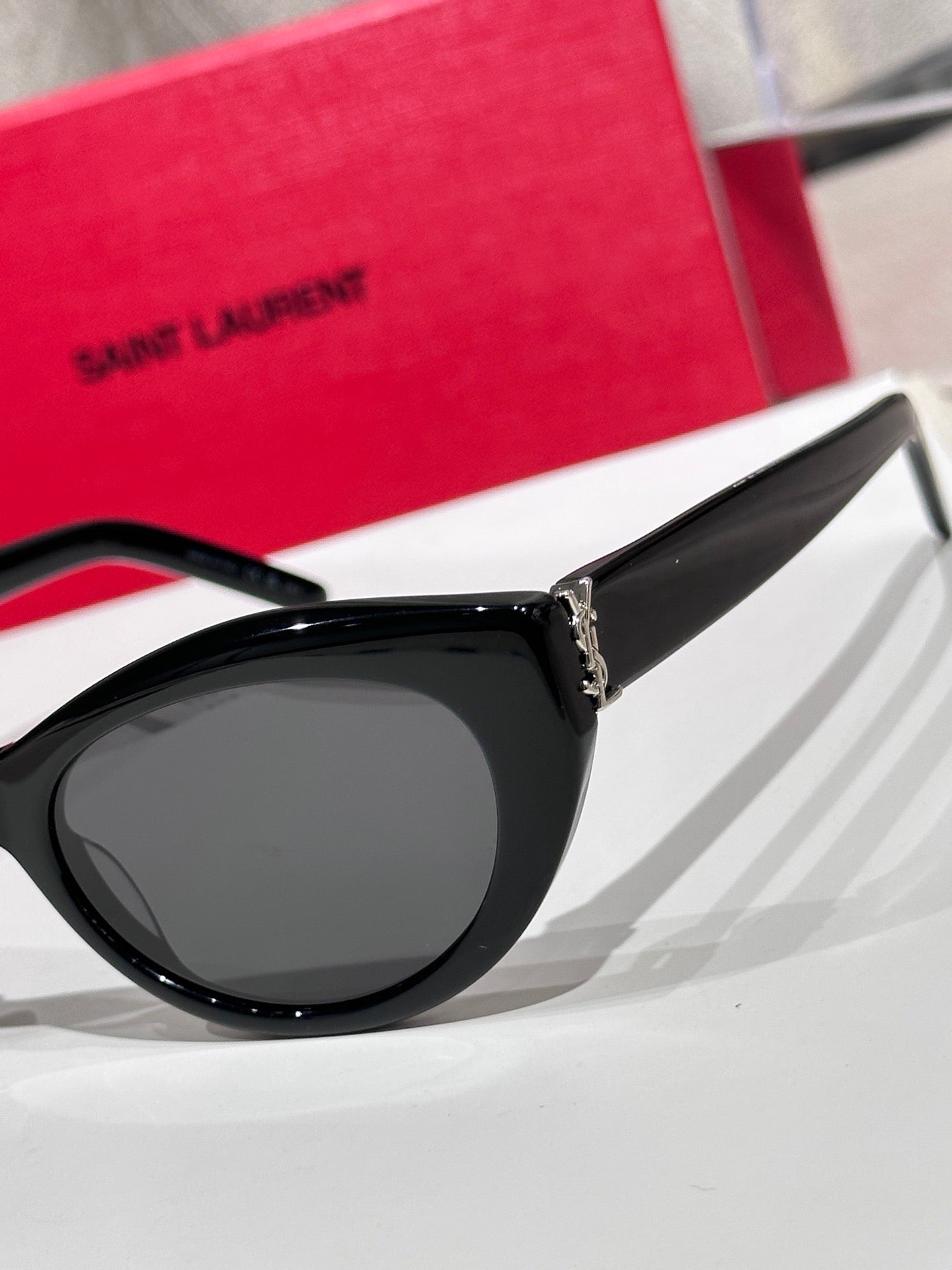 SLM115- Inspired by Saint Laurent Cat-Eye Sunglasses