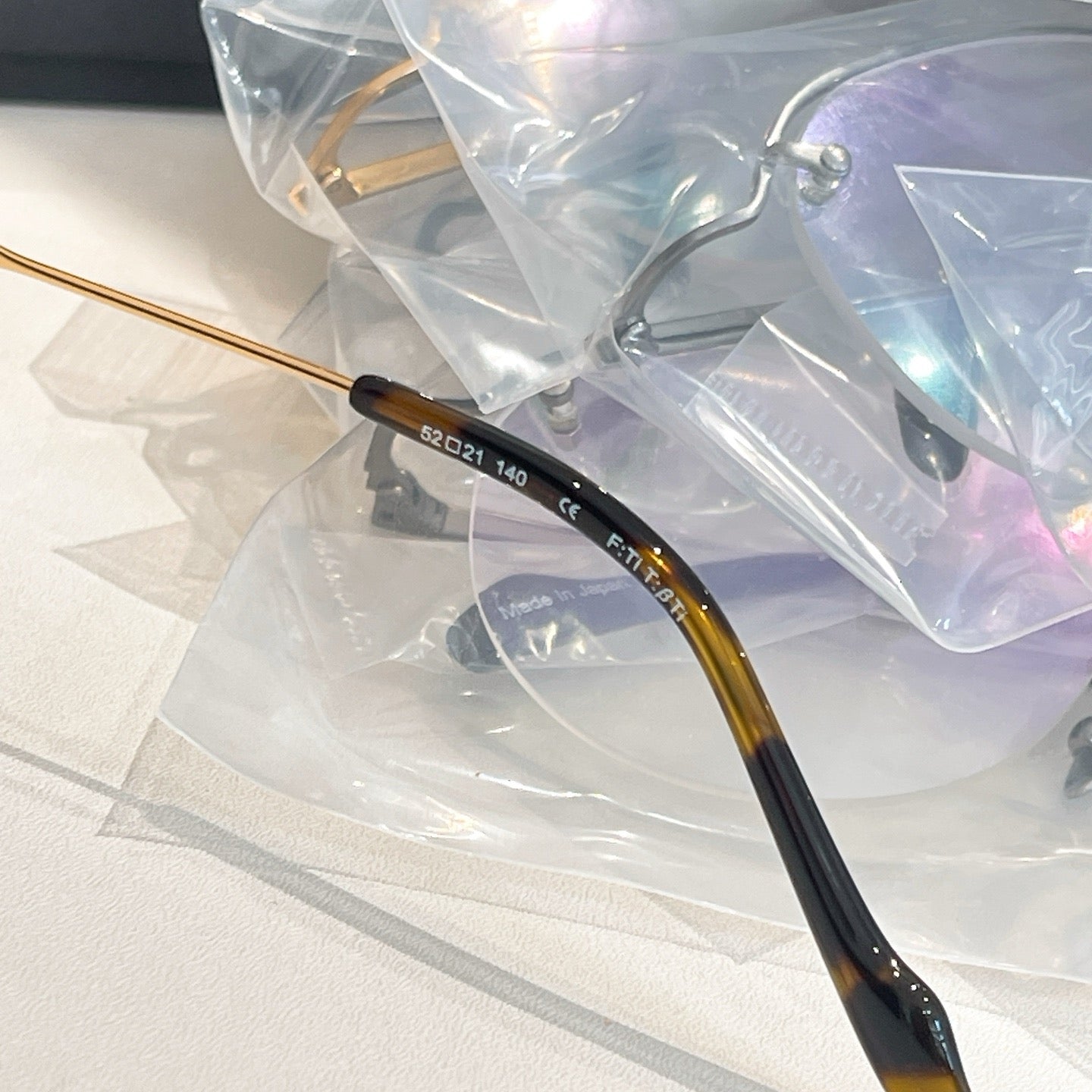 Model: 19-0041 Gold Eyeglasses -Inspired Yohji Yamamoto