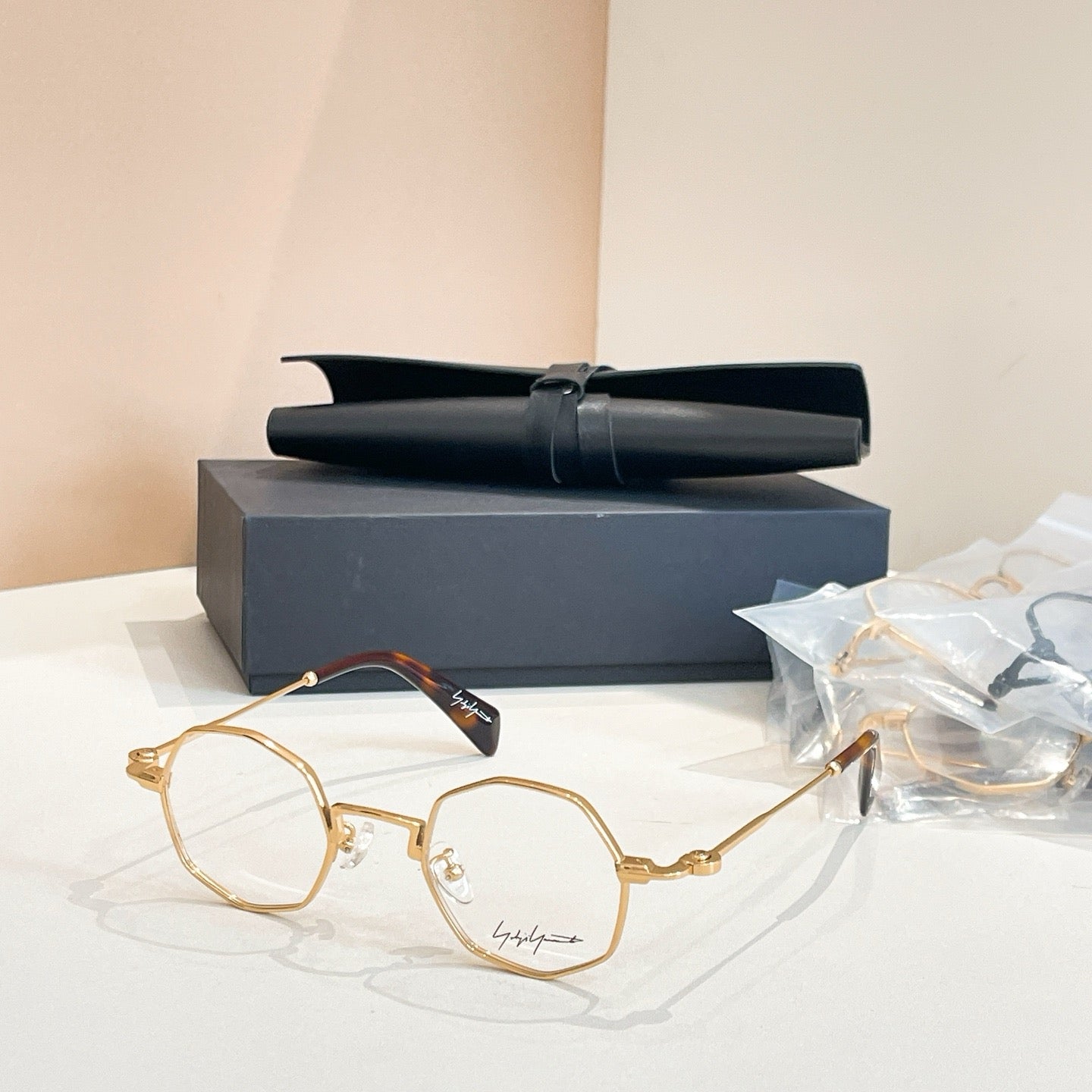 Model: YY1308 001 Eyeglasses -Inspired Yohji Yamamoto
