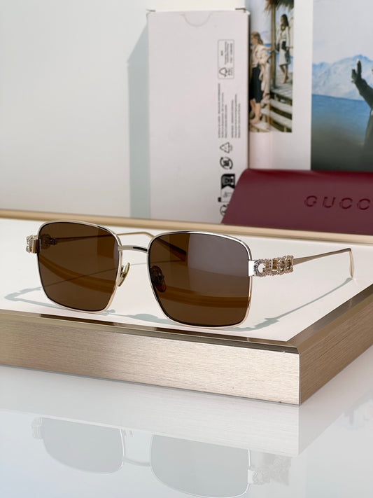 Inspired Gucci GG1937S – Crystal Logo Square Sunglasses (1:1 Mirror Quality)