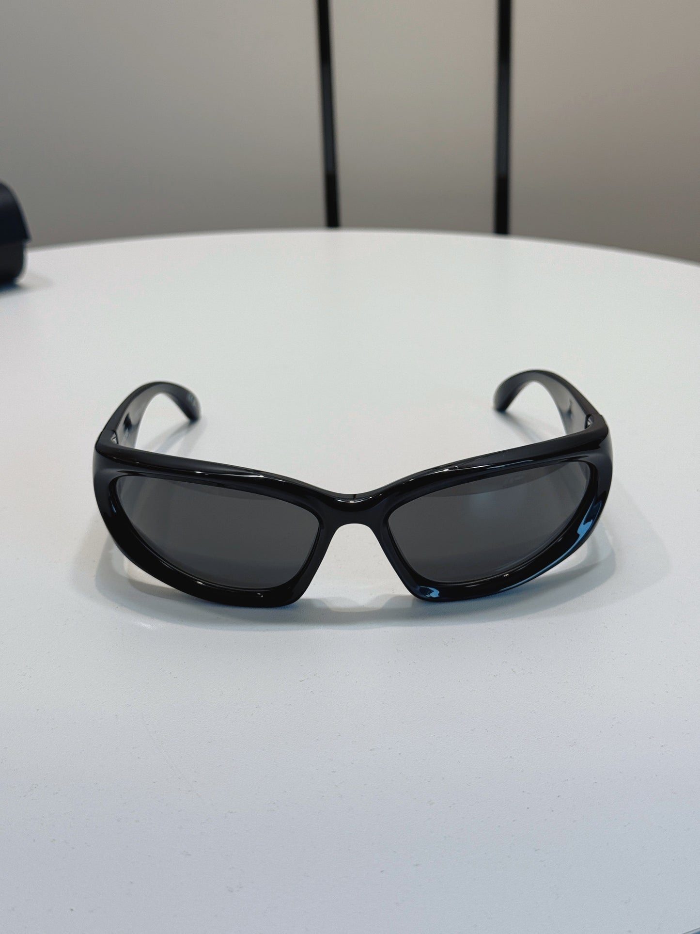 Inspired Balenciaga BB0157S – Retro Wrap-Around Sunglasses (1:1 Mirror Quality)