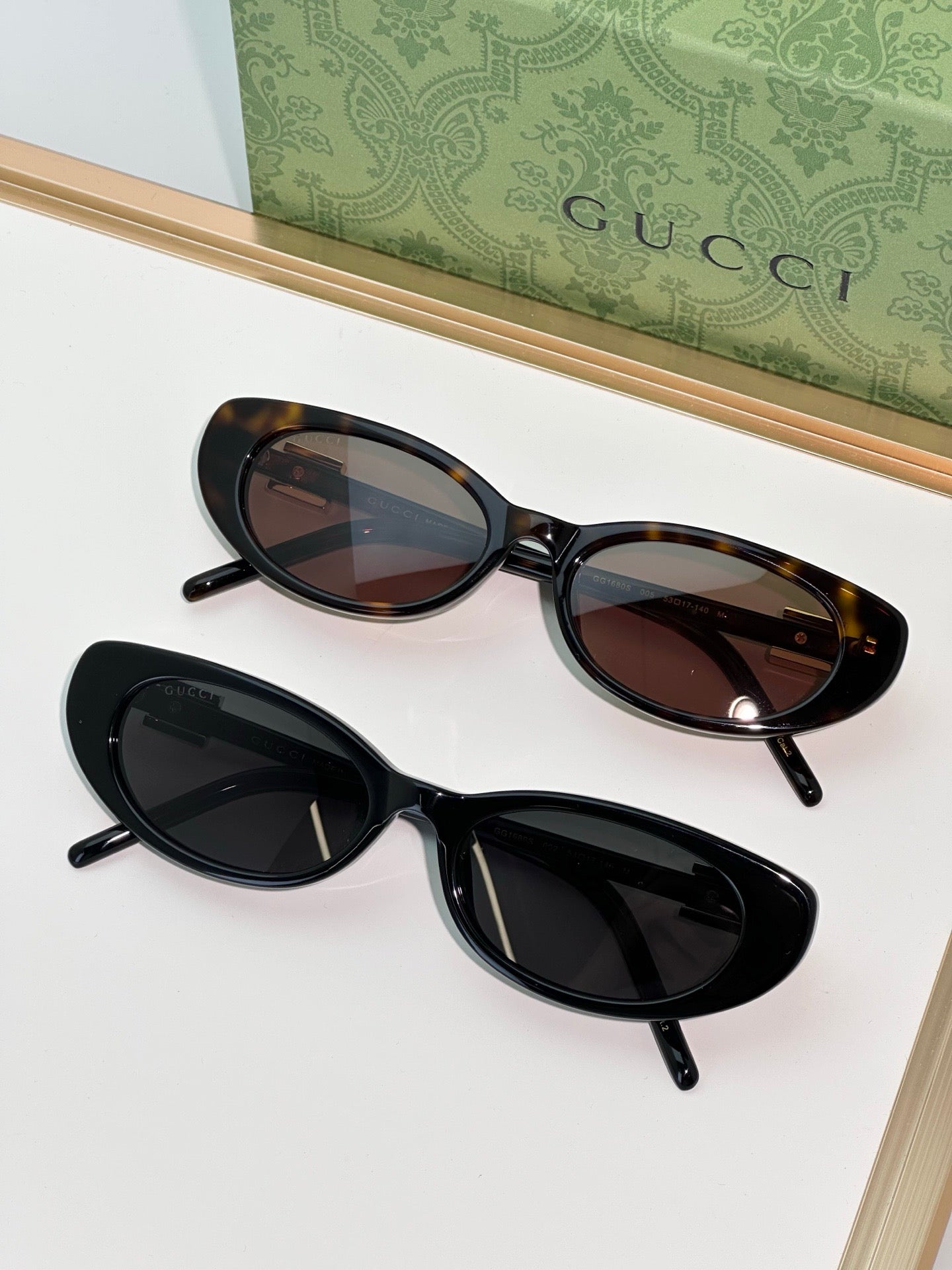 GG1680S Inspired Oval Cat-Eye Sunglasses – Slim Retro Frame with Signature G Logo