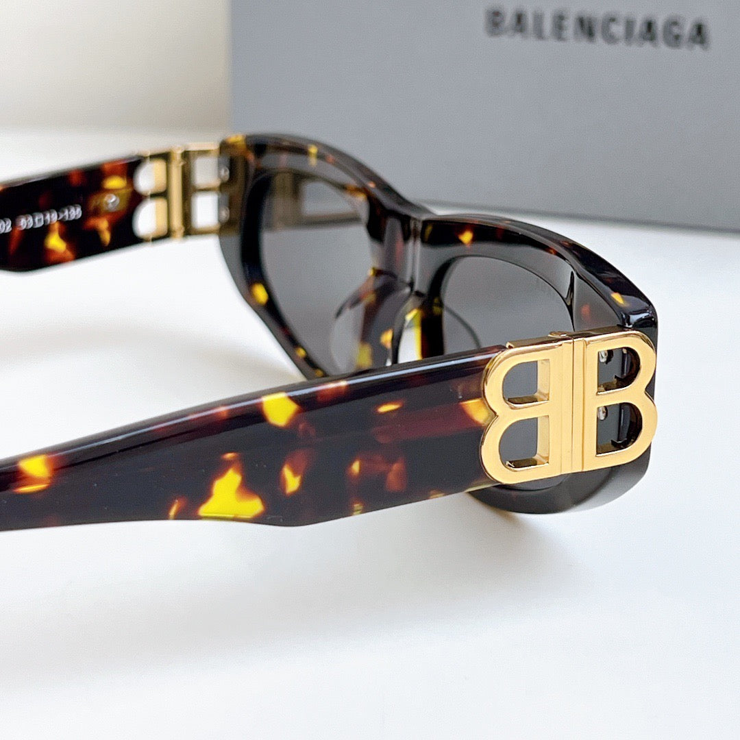 Inspired Balenciaga BB0095 – Tortoise Rectangle Sunglasses with Gold Logo (1:1 Mirror Quality)