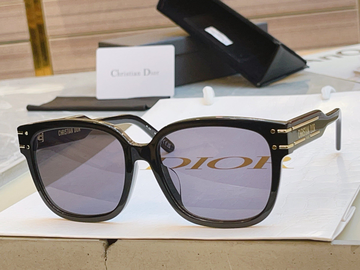 Inspired Dior Signature S7F – Oversized Square Sunglasses (1:1 Mirror Quality)- black