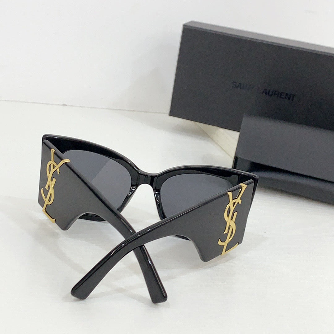 Inspired Saint Laurent SL M119F – Oversized Cat-Eye Sunglasses (1:1 Mirror Quality)- Black