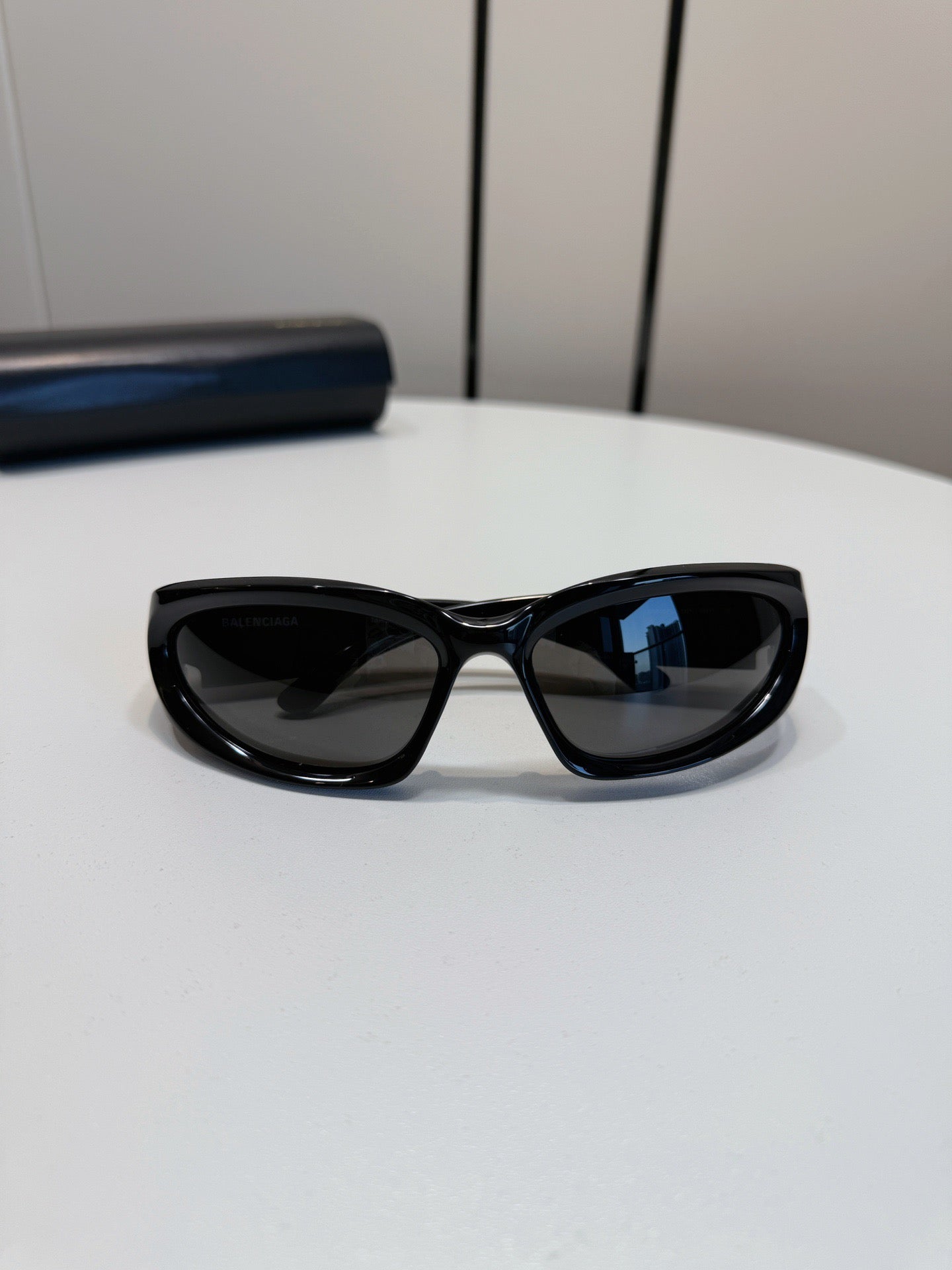 Inspired Balenciaga BB0157S – Retro Wrap-Around Sunglasses (1:1 Mirror Quality)