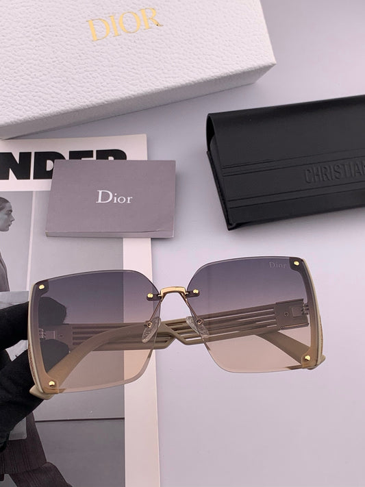 Inspired Dior CD2220 – Oversized Square Gradient Sunglasses (1:1 Mirror Quality)