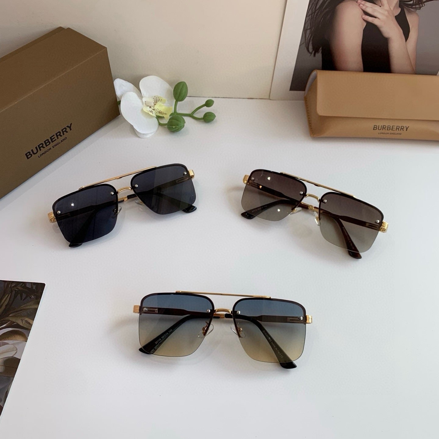 Inspired Burberry 24116 Aviator – Striped Temple Metal Sunglasses (1:1 Mirror Quality)- Gradient Brown