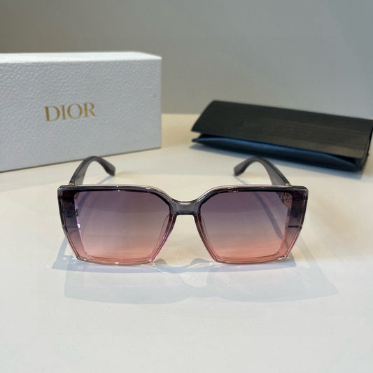 Inspired Dior 58044 – Gradient Square Luxury Sunglasses (1:1 Mirror Quality)