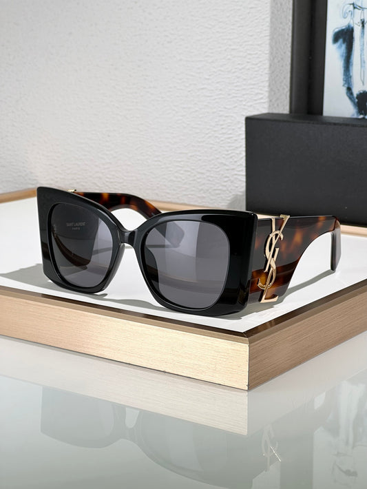 Inspired Saint Laurent SL M119F – Oversized Cat-Eye Sunglasses (1:1 Mirror Quality)