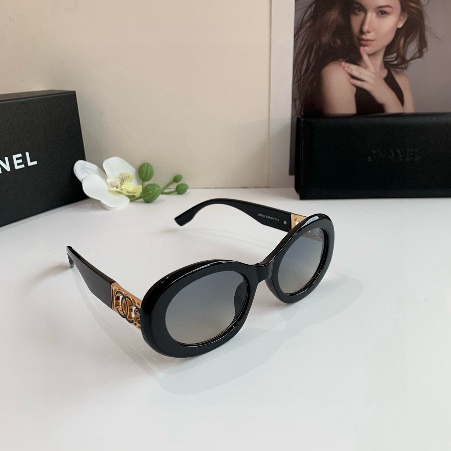 Inspired Chanel 58039 – Oval Sunglasses with Gold CC Temple Detailing (1:1 Mirror Quality)