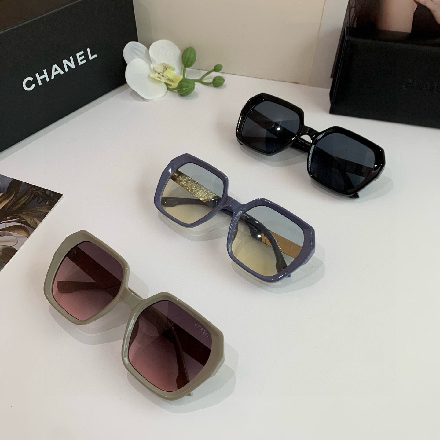 Inspired Chanel 40228 – Oversized Geometric Sunglasses (1:1 Mirror Quality)