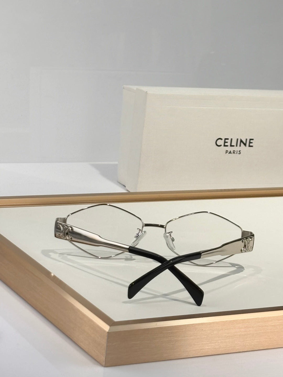 Inspired CELINE CL40254U – Triomphe Metal Silver Eyeglasses  (1:1 Mirror Quality)