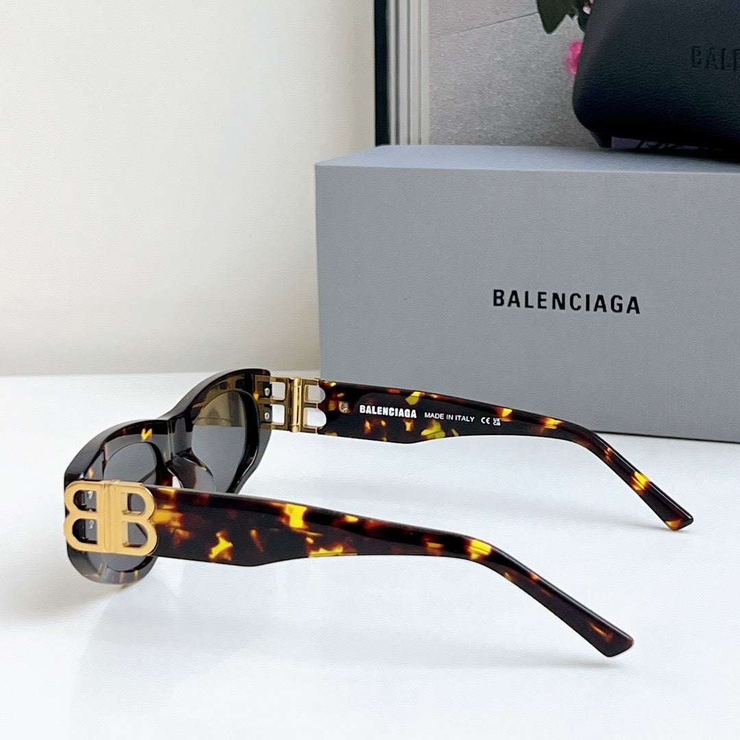 Inspired Balenciaga BB0095 – Tortoise Rectangle Sunglasses with Gold Logo (1:1 Mirror Quality)