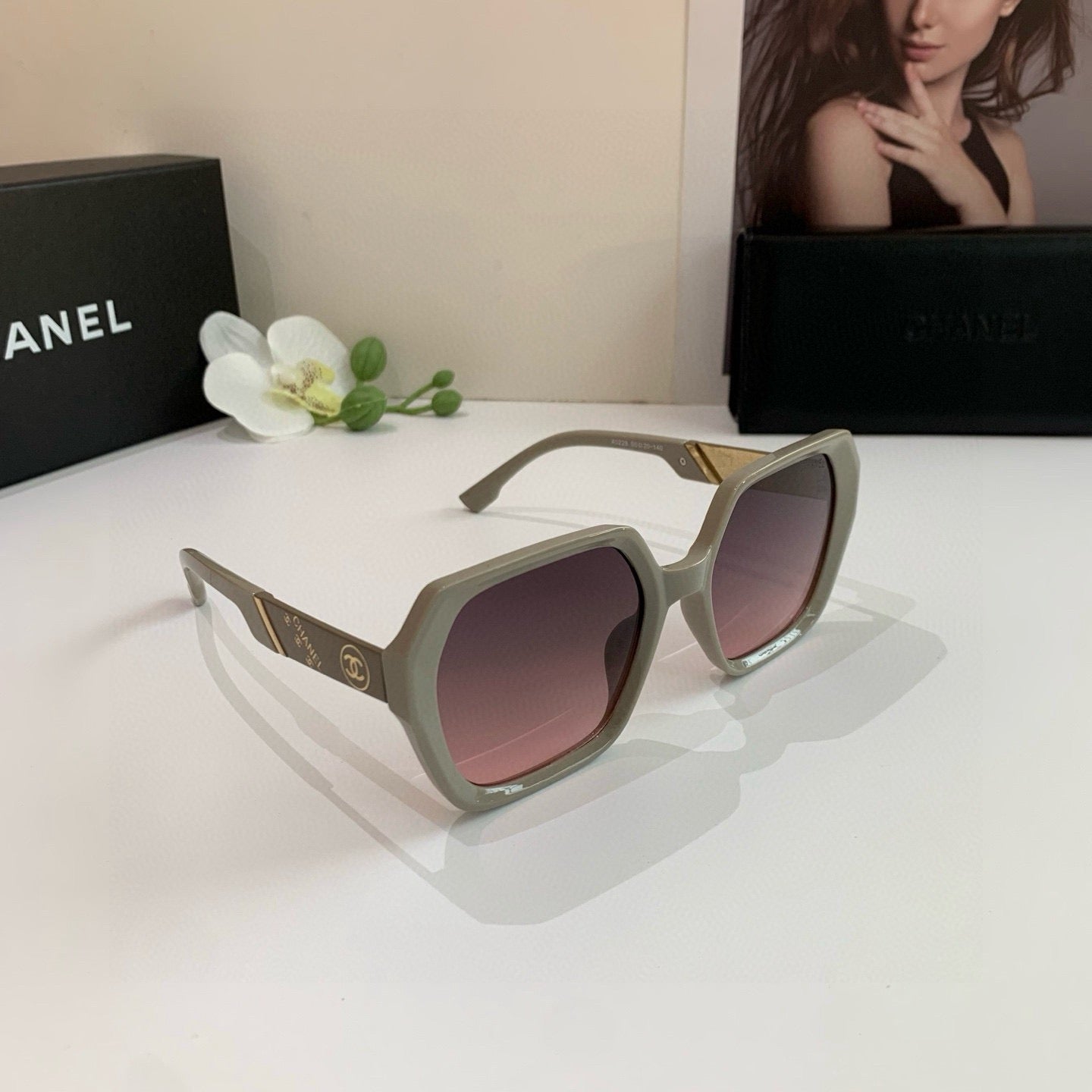 Inspired Chanel 40228 – Oversized Geometric Sunglasses (1:1 Mirror Quality)