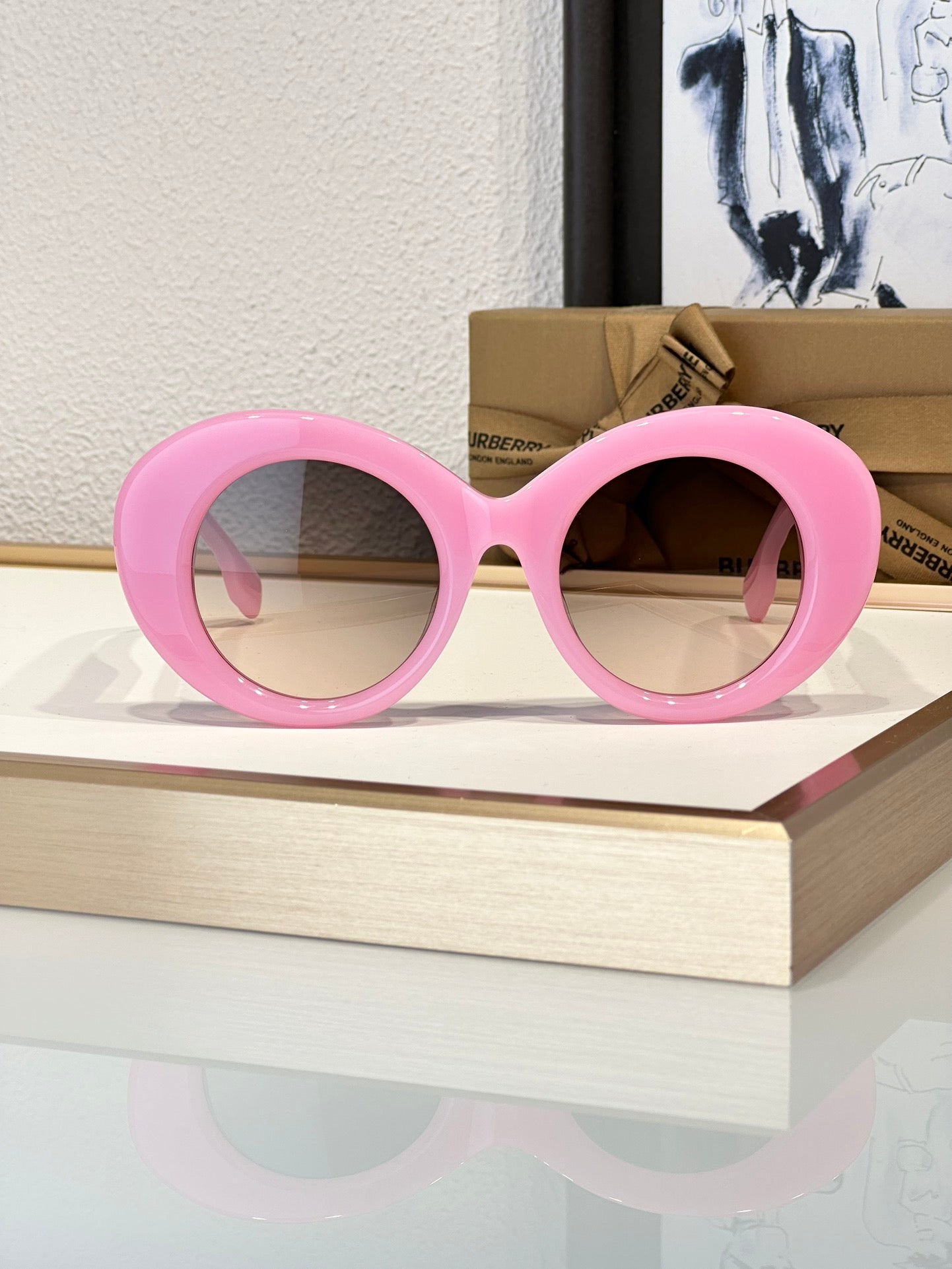 Inspired Burberry B4370U – Oversized Oval Sunglasses (1:1 Mirror Quality)- pink
