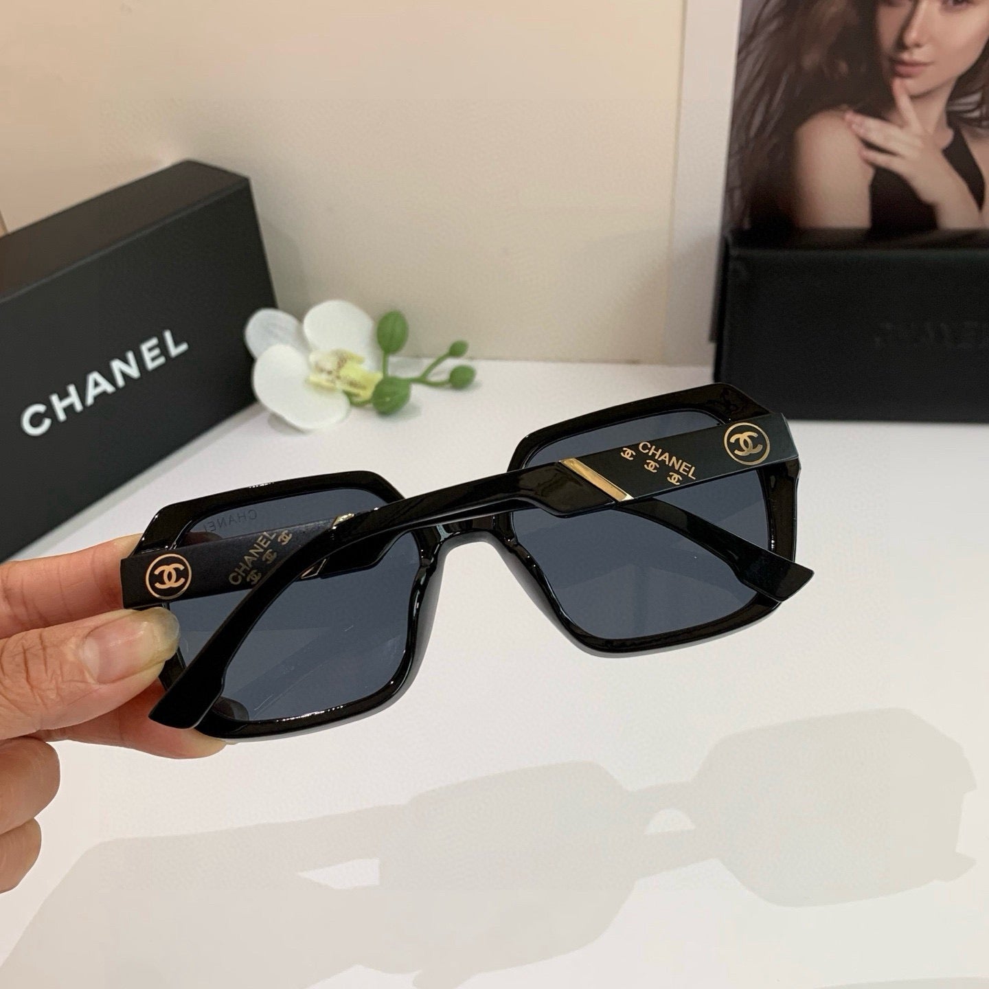 Inspired Chanel 40228 – Oversized Geometric Sunglasses (1:1 Mirror Quality)