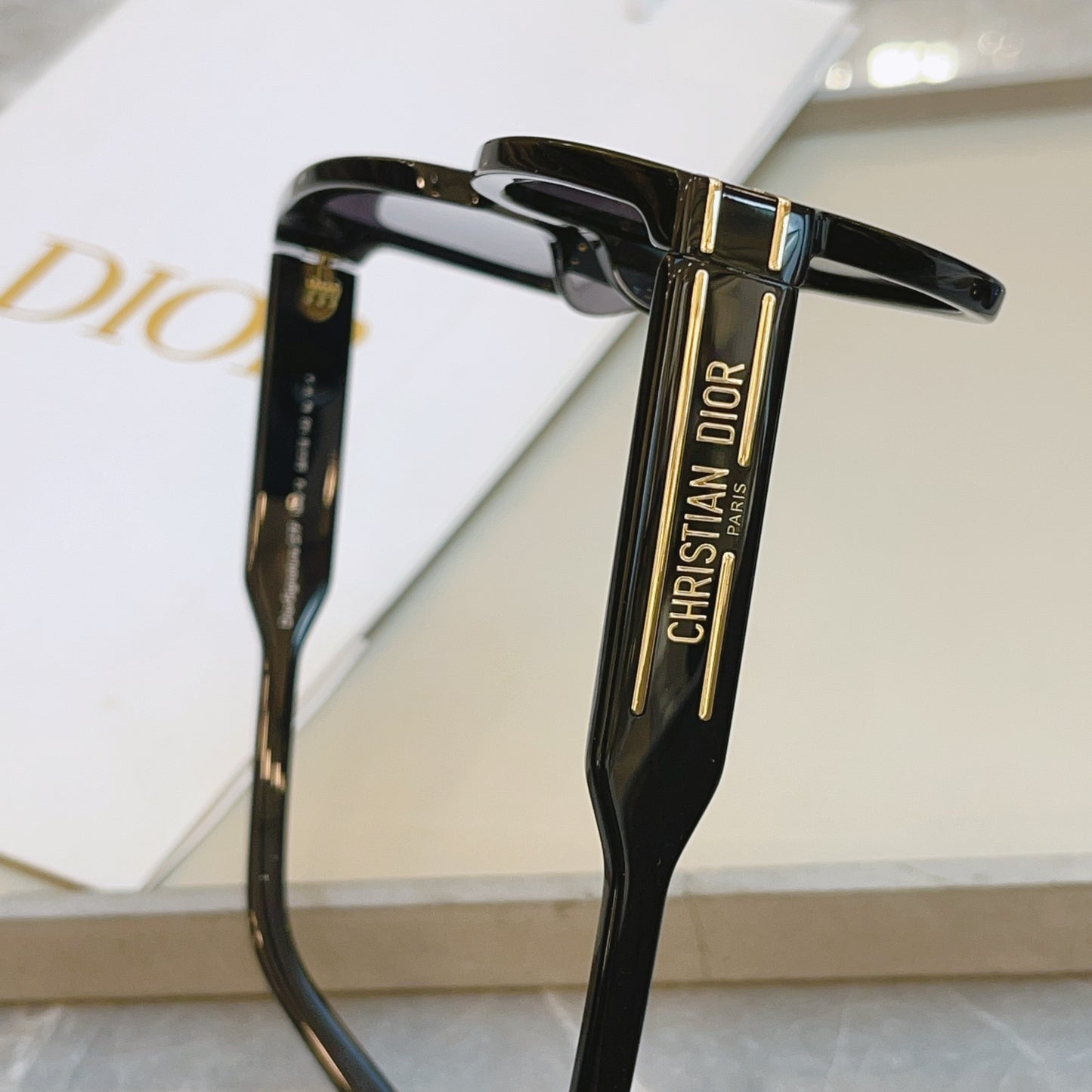 Inspired Dior Signature S7F – Oversized Square Sunglasses (1:1 Mirror Quality)- black