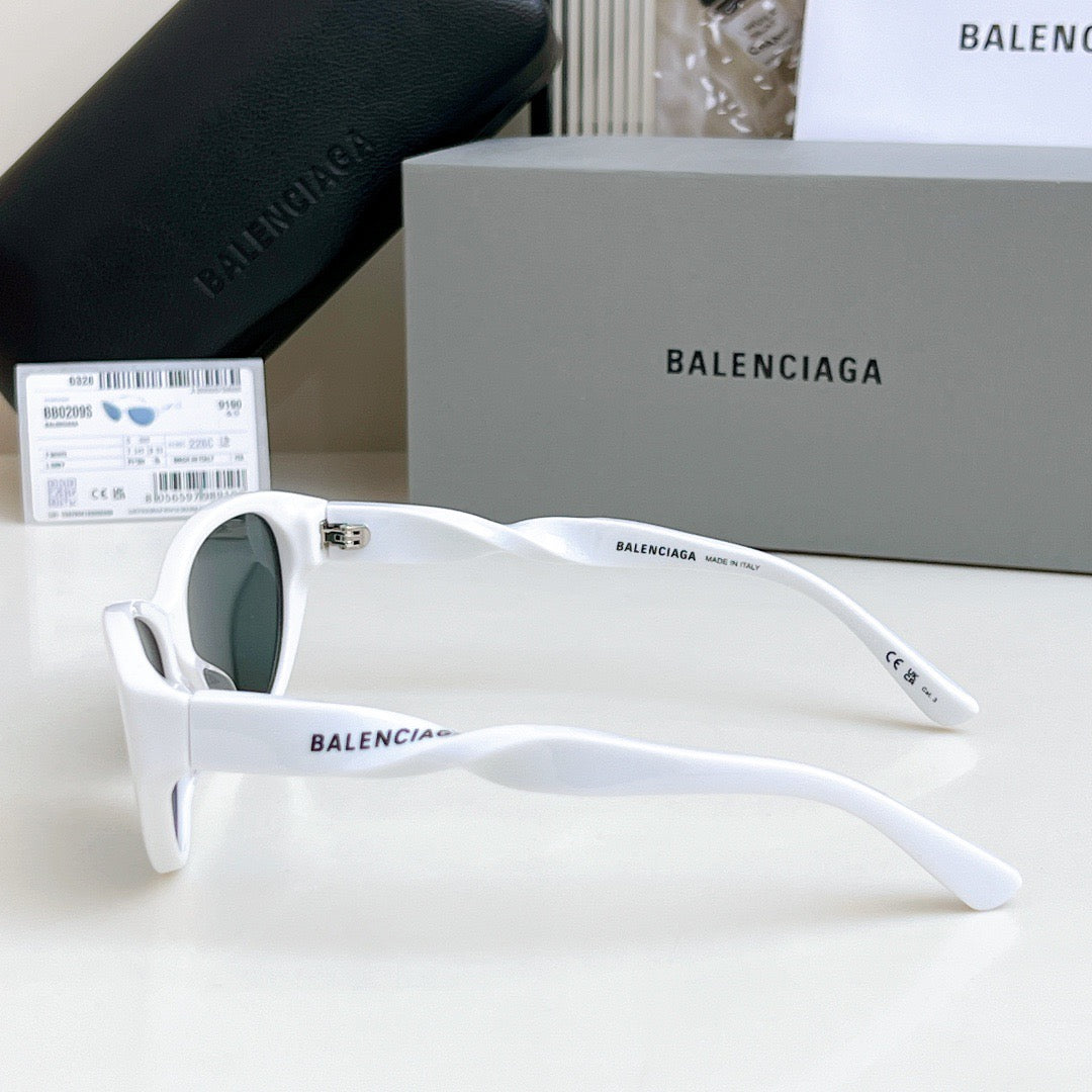 Inspired Balenciaga BB0209SA – Oval Cat-Eye Sunglasses (1:1 Mirror Quality)